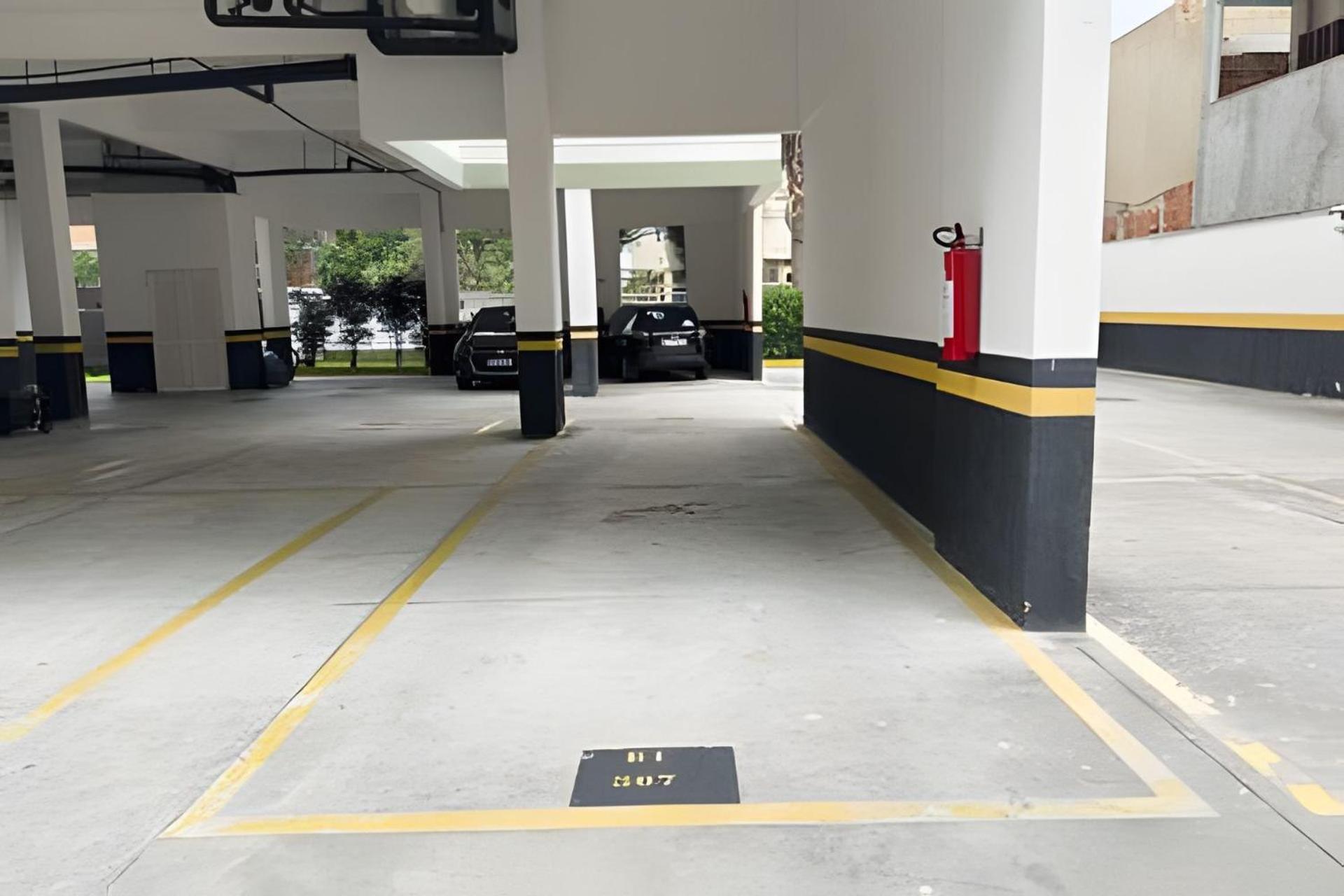Apartamento Inteiro Perto Da - 3 Quartos *