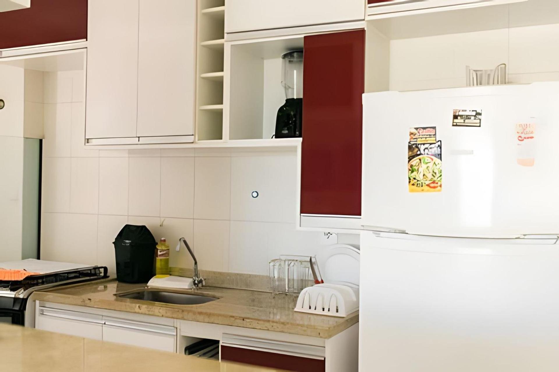 Inteiro Perto Da - 3 Quartos Apartamento *